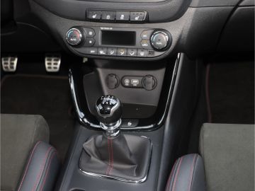 Kia Ceed GT-Track 1.6 T-GDi Pano Xenon Navi Kamera