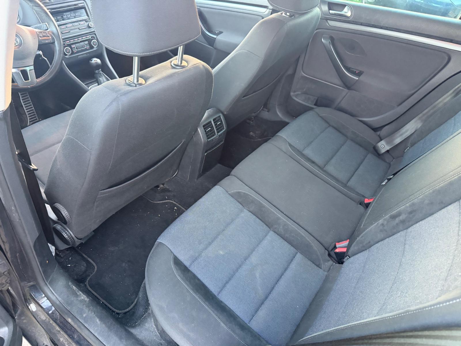 Volkswagen Golf 2012 — photo 15
