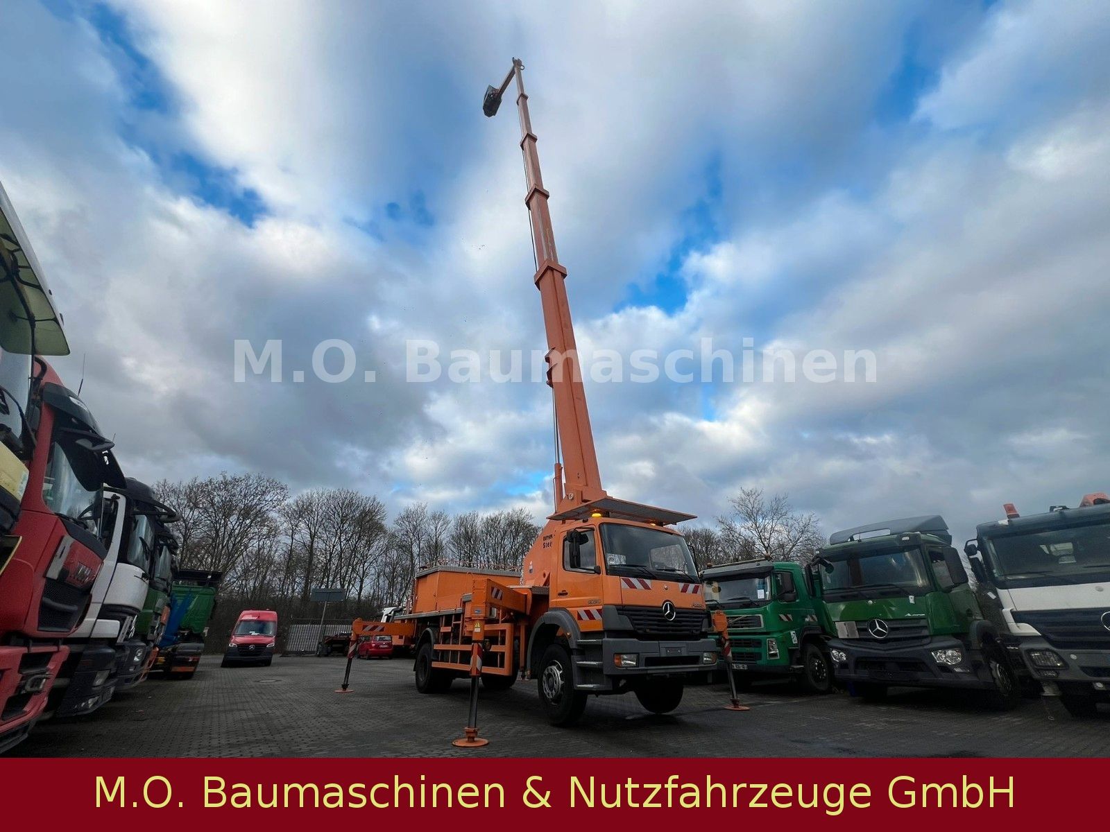 Fahrzeugabbildung Mercedes-Benz Atego 1928 / Ruthmann T 435 / 45 m Arbeitsbühne