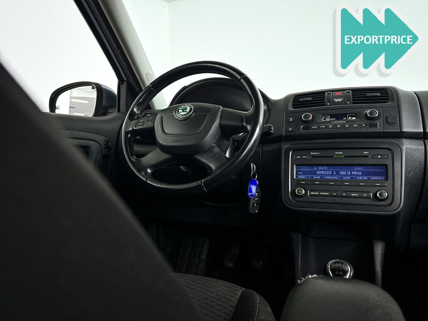 Skoda Fabia 2010 — interior