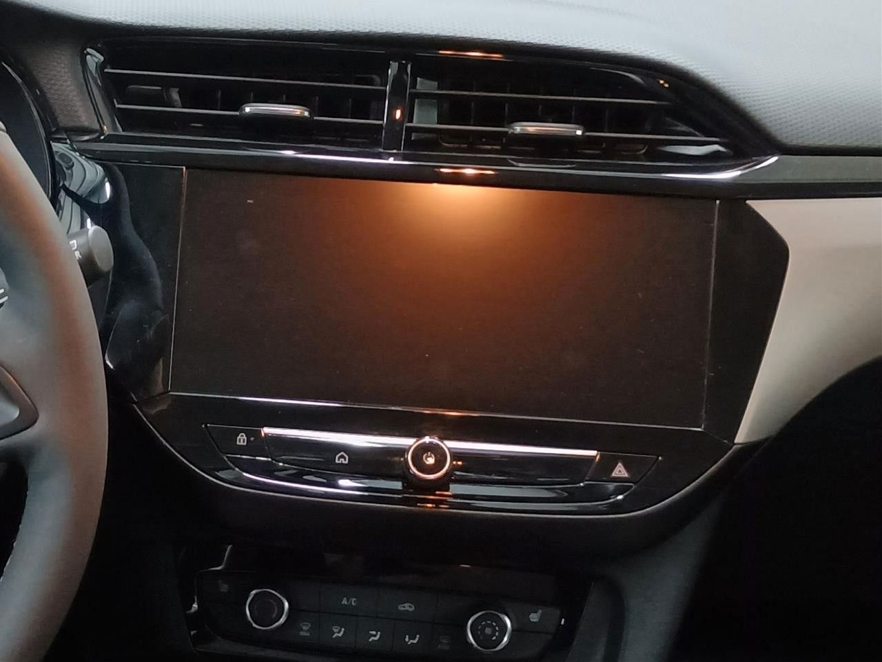 Fahrzeugabbildung Opel Corsa F 1.2 L 75PS Allwetter/Kamera!