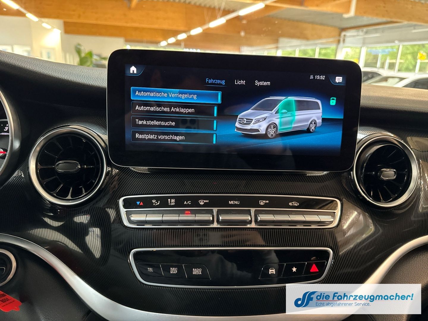 Fahrzeugabbildung Mercedes-Benz V 220 d RISE kompakt Navi Apple CarPlay Android
