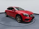 Mercedes-Benz GLA 200 d 4MATIC DCT AMG Line AMG Line - rote Mercedes-Benz GLA 200