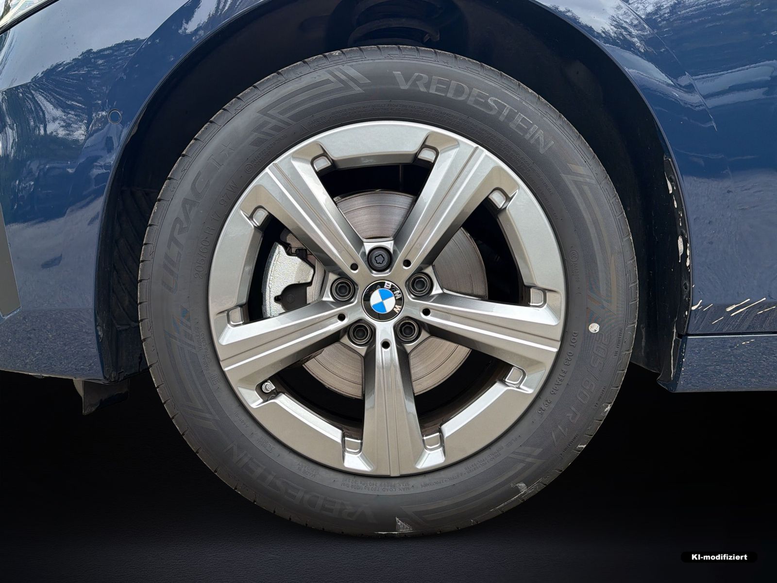 BMW 220 Active Tourer - Bild 17