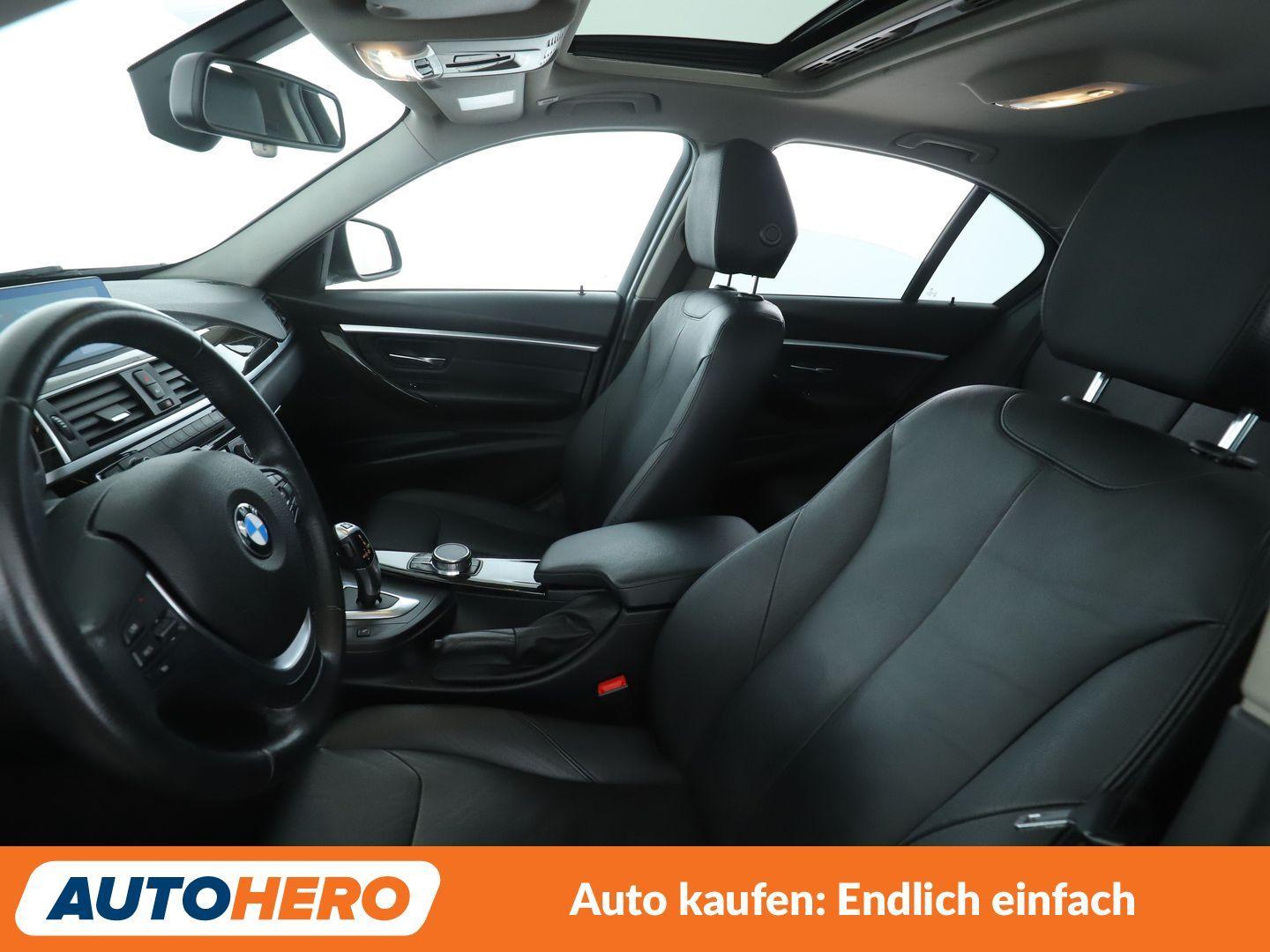 BMW 320i Luxury Line Aut.*NAVI*LED*TEMPO*PDC*SHZ*