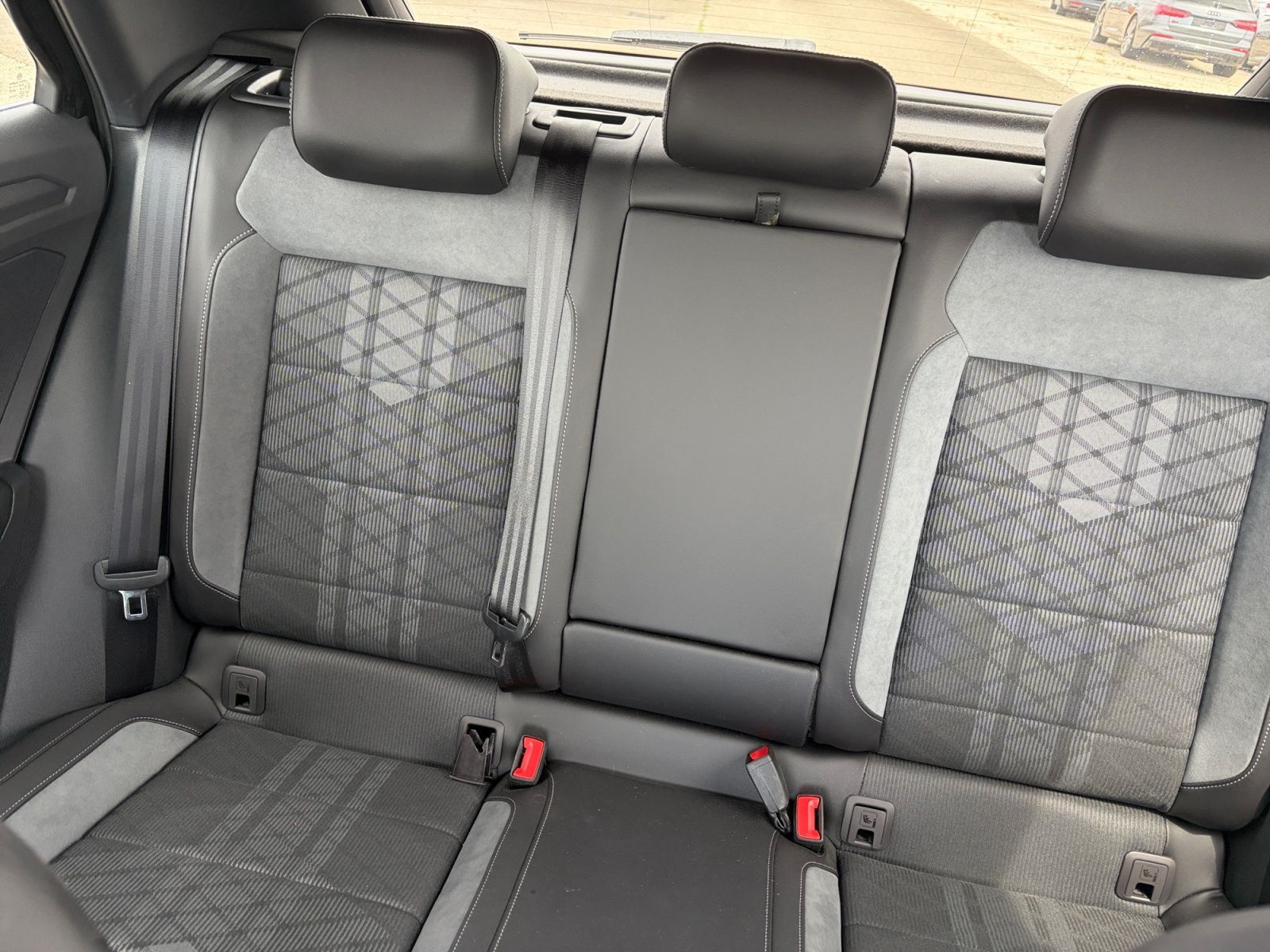 Volkswagen T-Roc - Bild 14