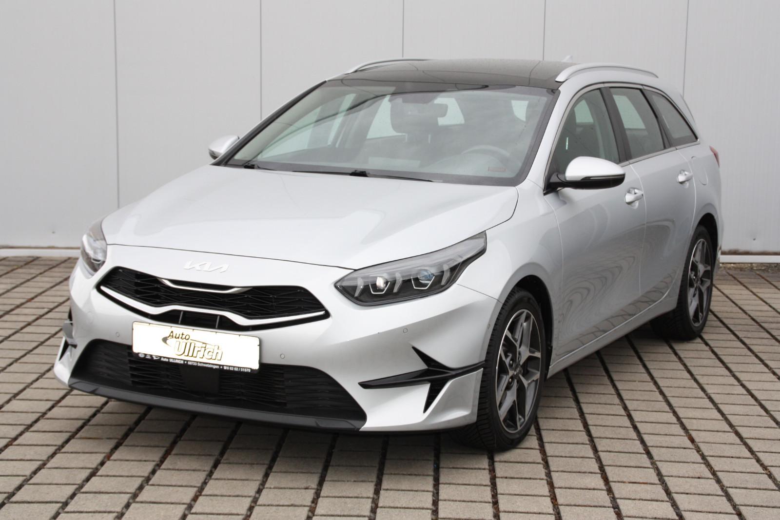 Kia Ceed SW 1.5T Spirit DCT TechPaket * Schiebedach