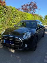 MINI Cooper S Clubman - schwarze MINI Cooper S Clubman