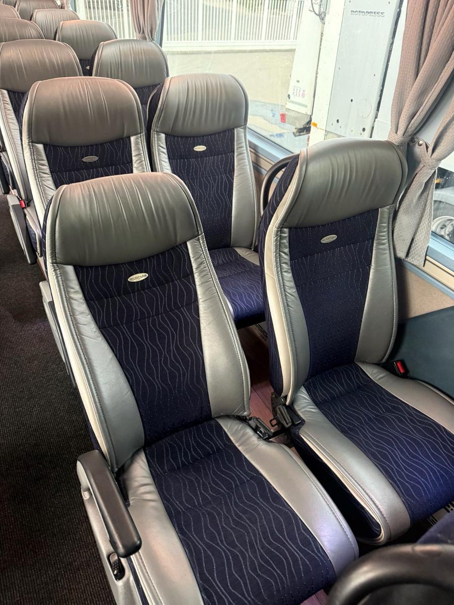 Neoplan Starliner C  P 11 II P 11  371 KW