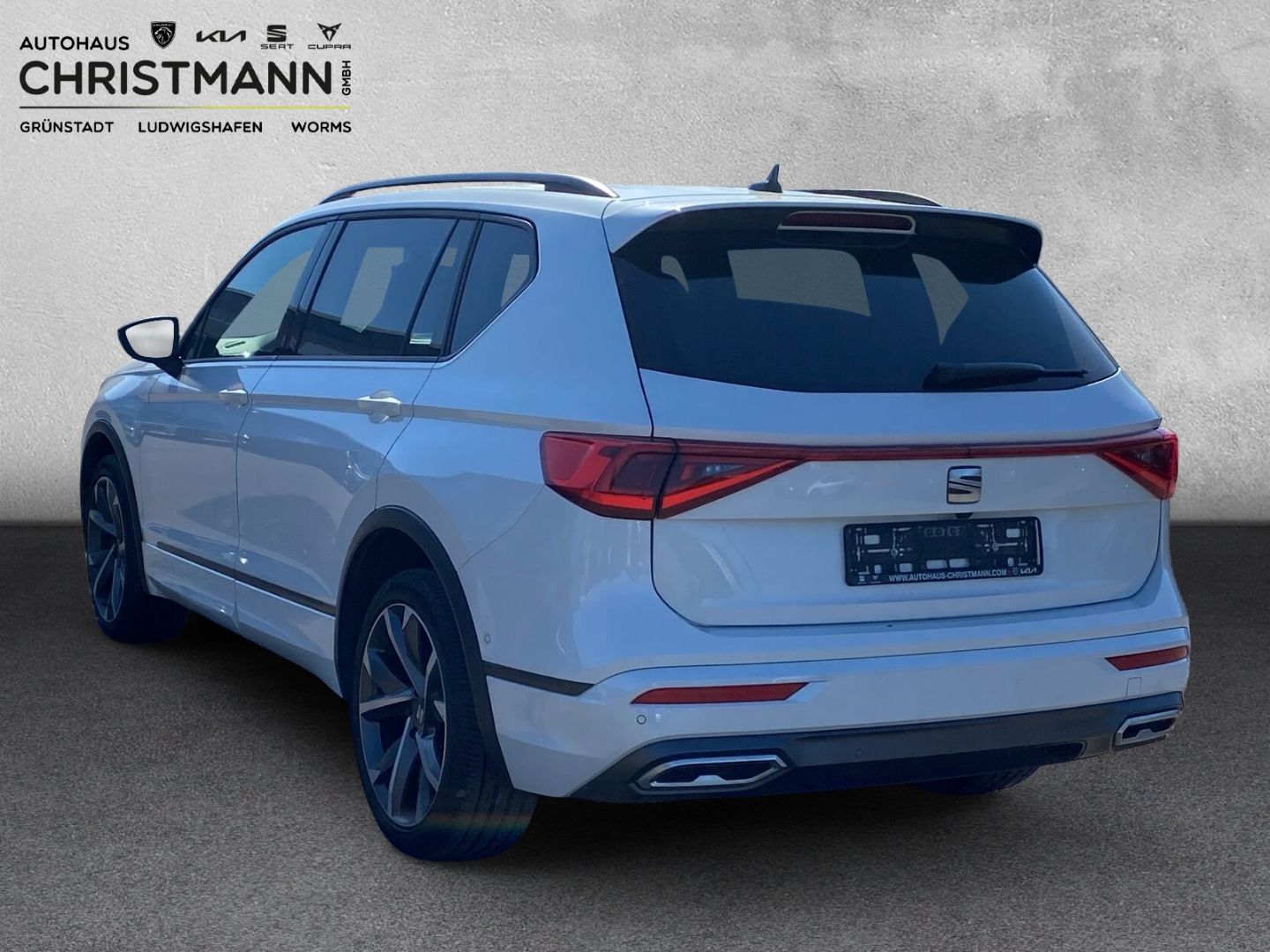 Fahrzeugabbildung SEAT Tarraco FR 4Drive 2.0 TSI: AHK-klappbar* El. Pan
