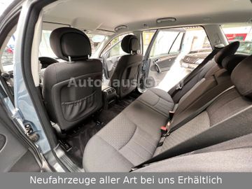 Fahrzeugabbildung Mercedes-Benz C 180 Kompressor*1.Hd*Elegance*Automatik*PDC*SHZ