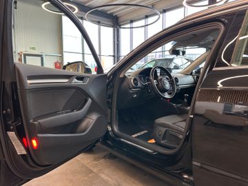 MYAUTOCENTER – Gebraucht- und Jahreswagen mit Werkstattservice in Pfaffenhofen Audi A3 Sportback ambition *Spurhalte*Totwinkel*Xenon