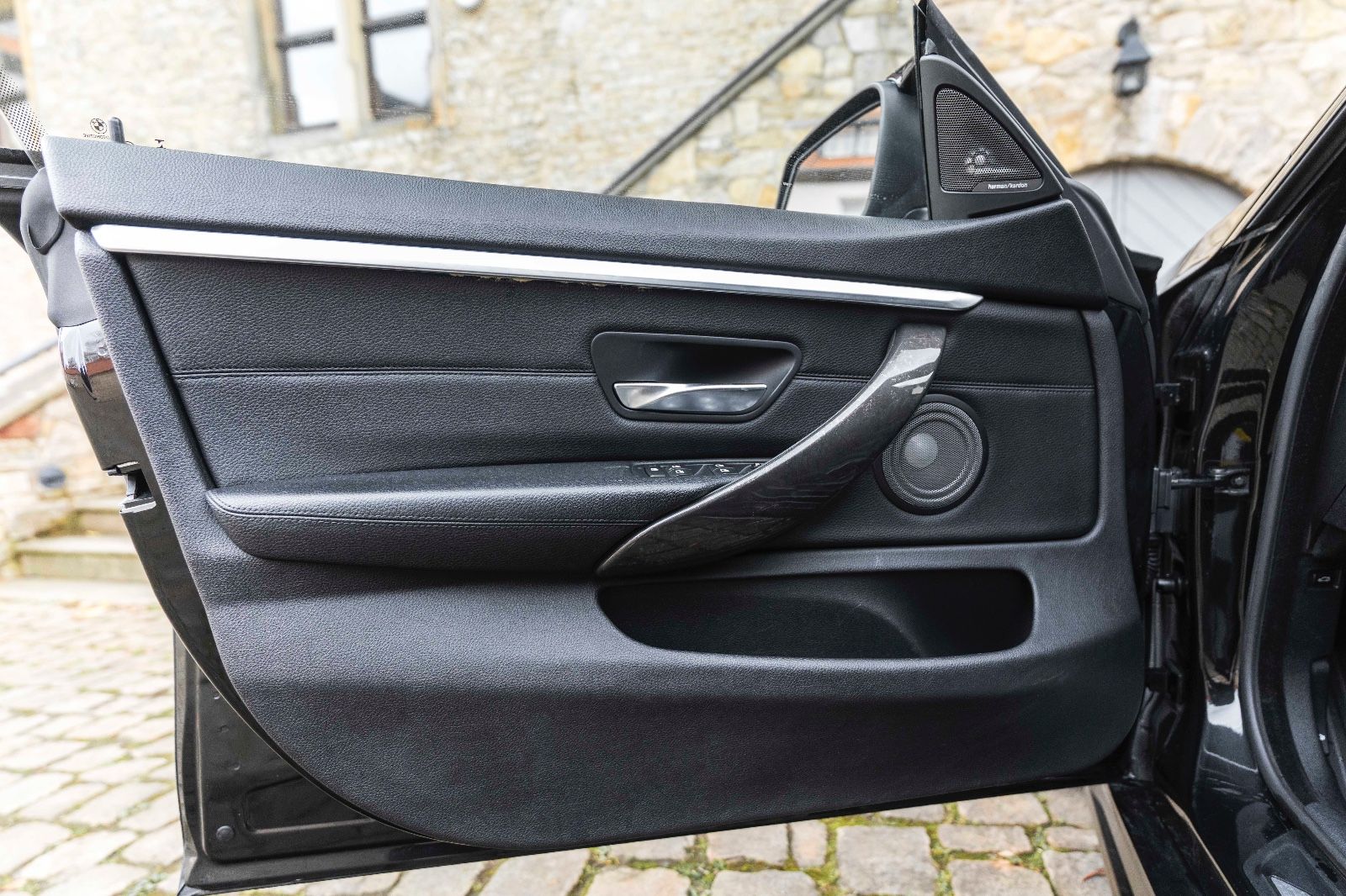 Fahrzeugabbildung BMW 440I M-Performance HUD H&K LED CARPLAY KAM REMUS