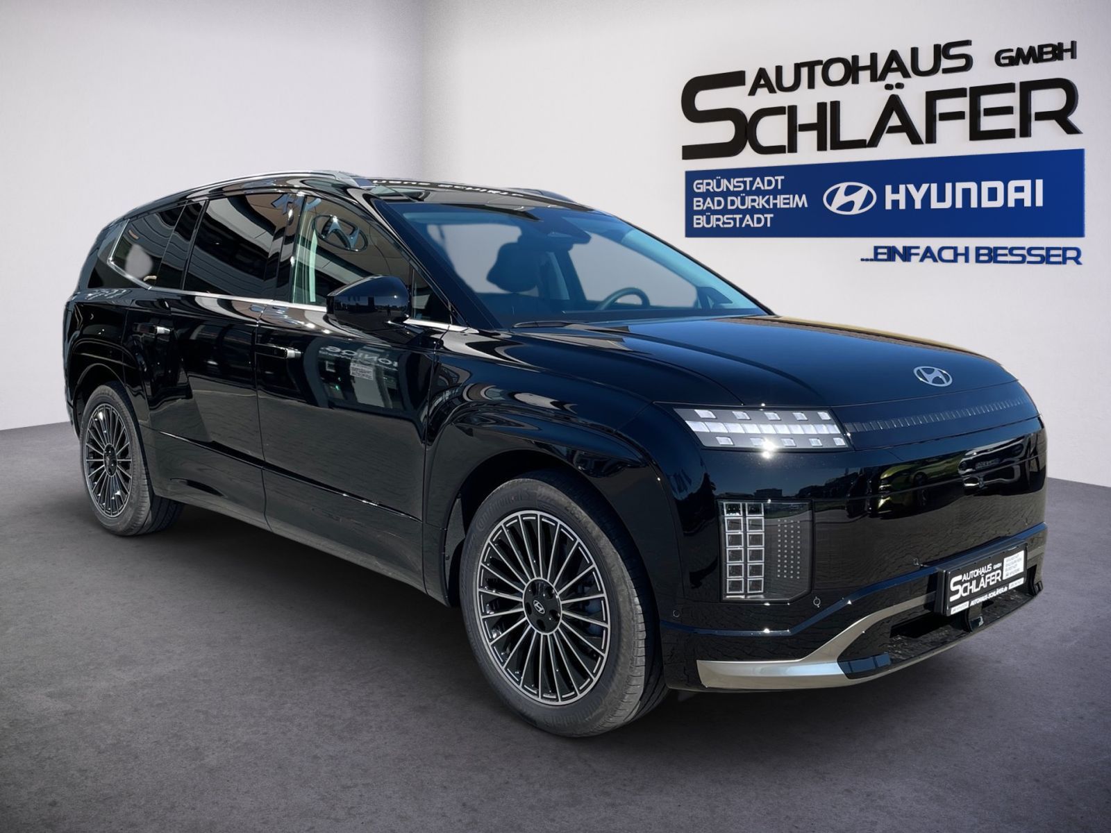 Fahrzeugabbildung Hyundai IONIQ 9 UNIQ 110 kWh 4WD 6-Sitzer Panno Relax