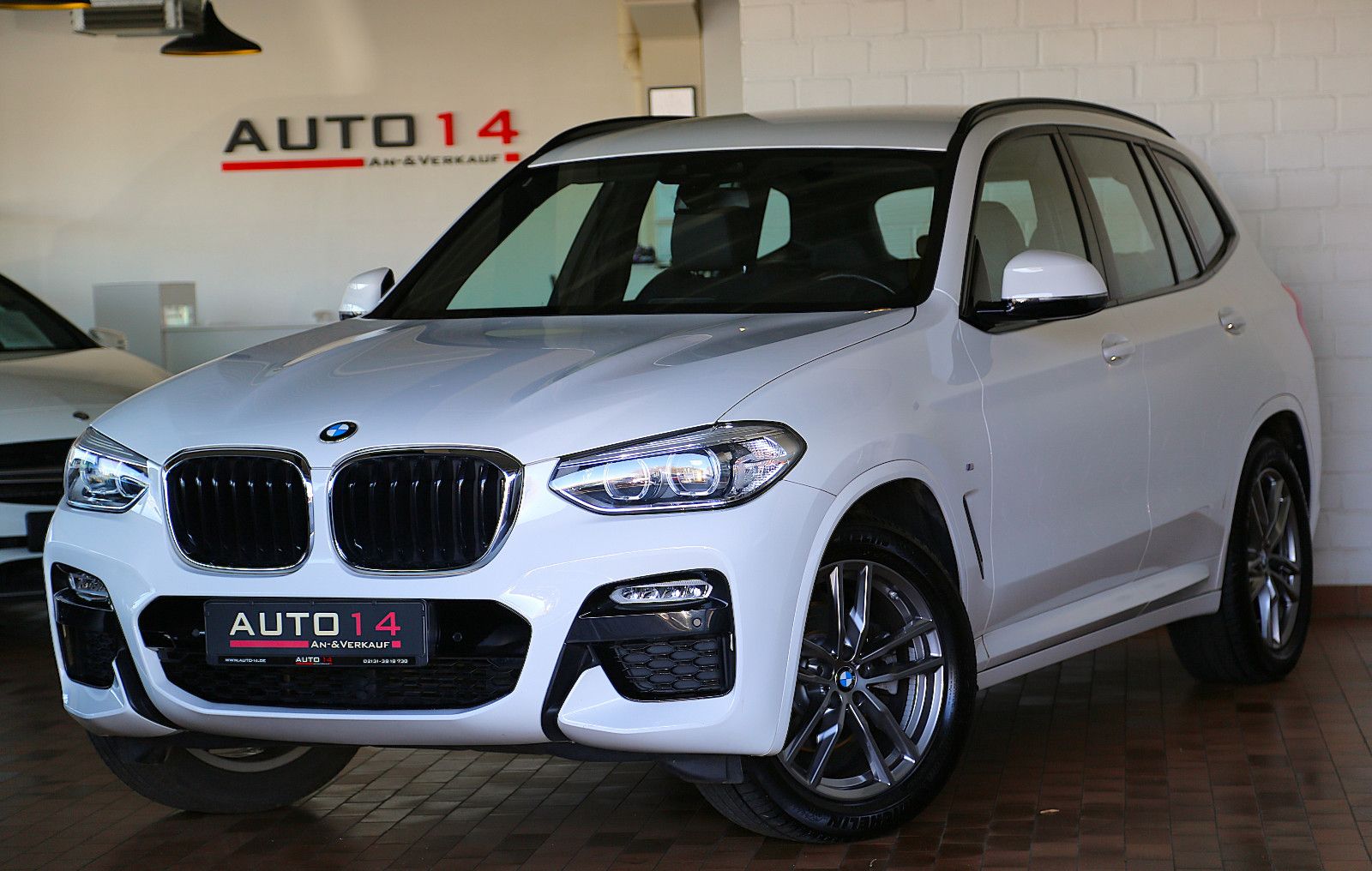 BMW X3 xDrive 20d M Sport Navi Leder LED AHK HiFi