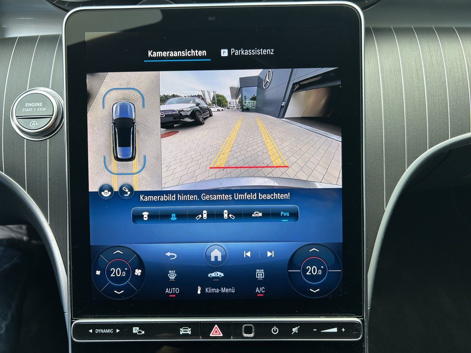 Fahrzeugabbildung Mercedes-Benz C 220 d T AMG KeyGO PANO Digital AHK DISTRO 360°