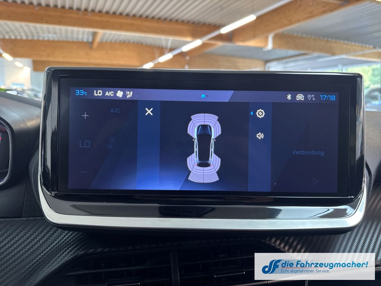 Fahrzeugabbildung Peugeot 208 Allure Navi Digitales Cockpit LED Apple CarP