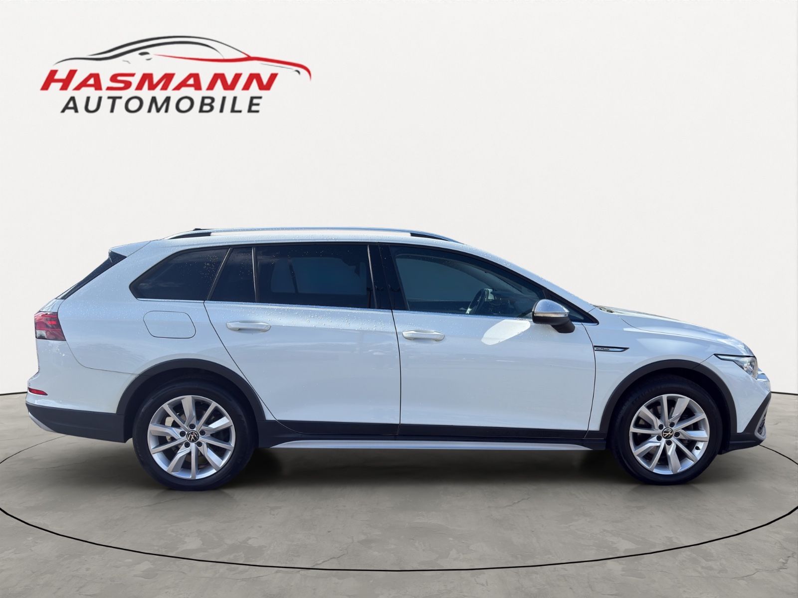 Golf VIII Variant Alltrack 4Motion*NAVI*1.HAND*
