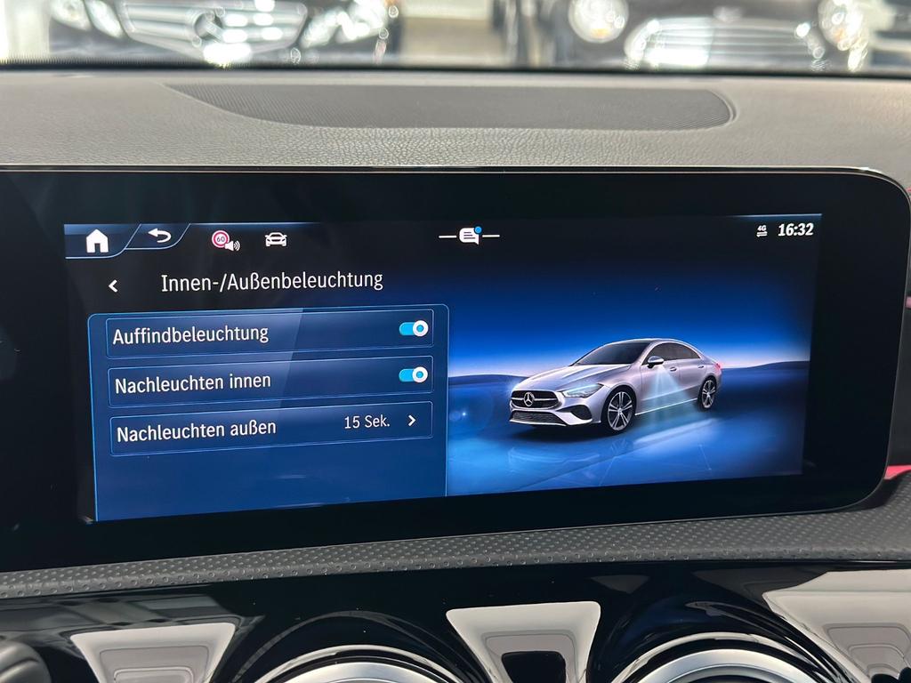 Mercedes-Benz CLA 200