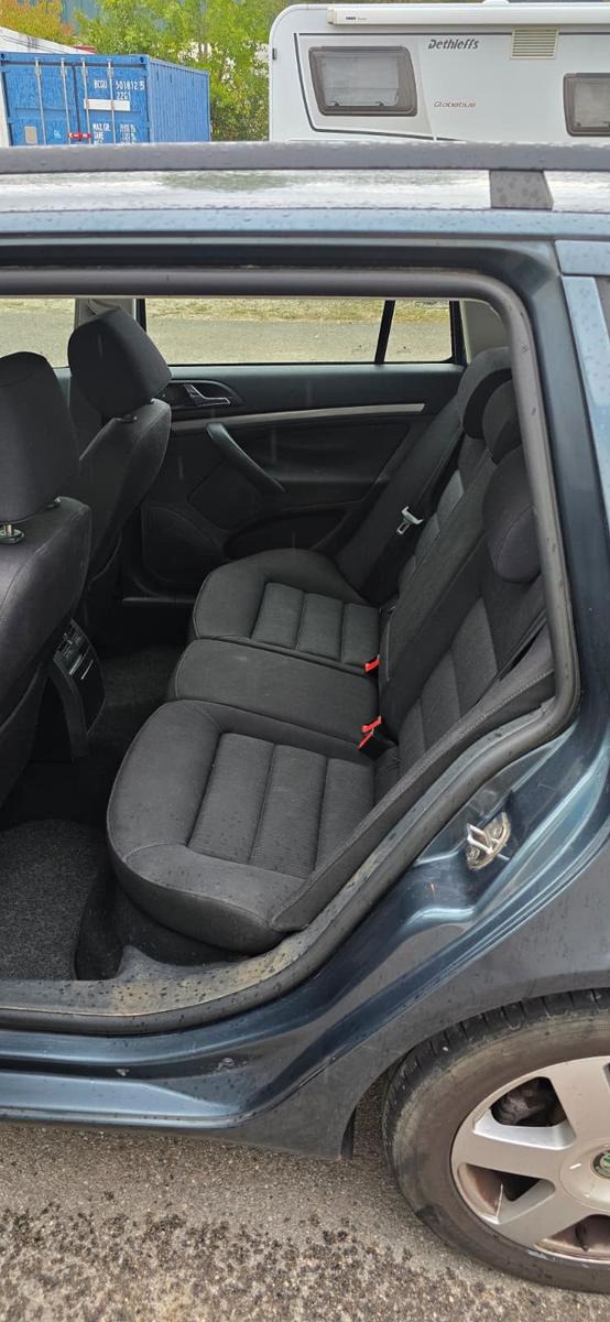 Skoda Octavia 2005 — photo 12