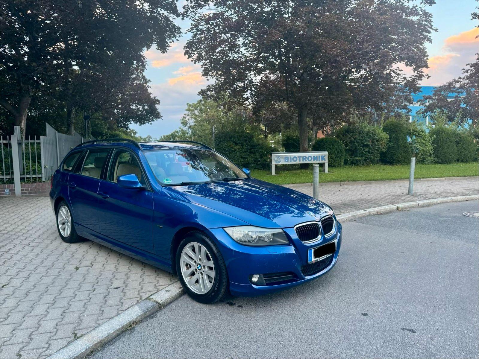 BMW 320 2009 — photo 7