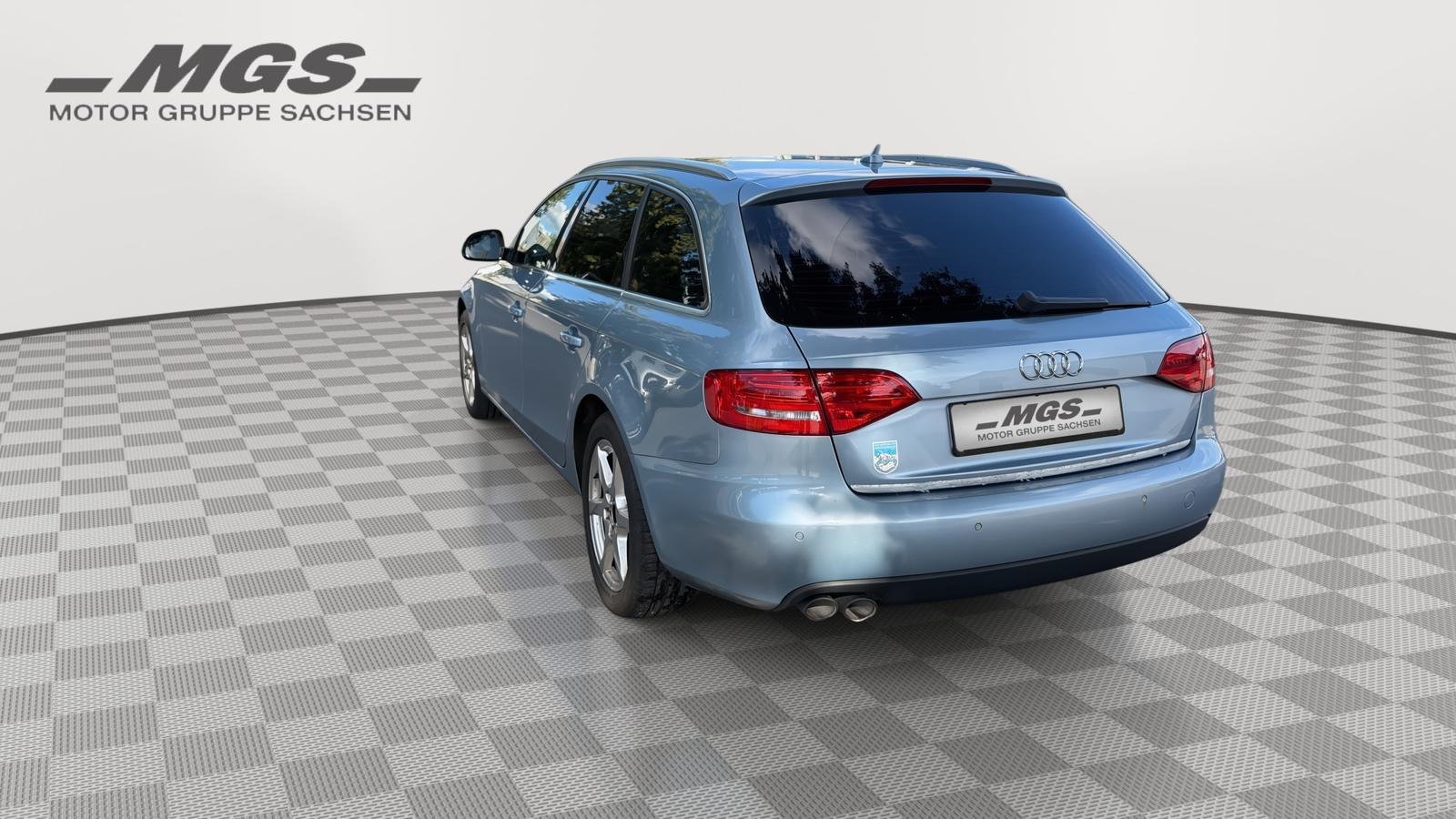 Audi A4 2008 — photo 11