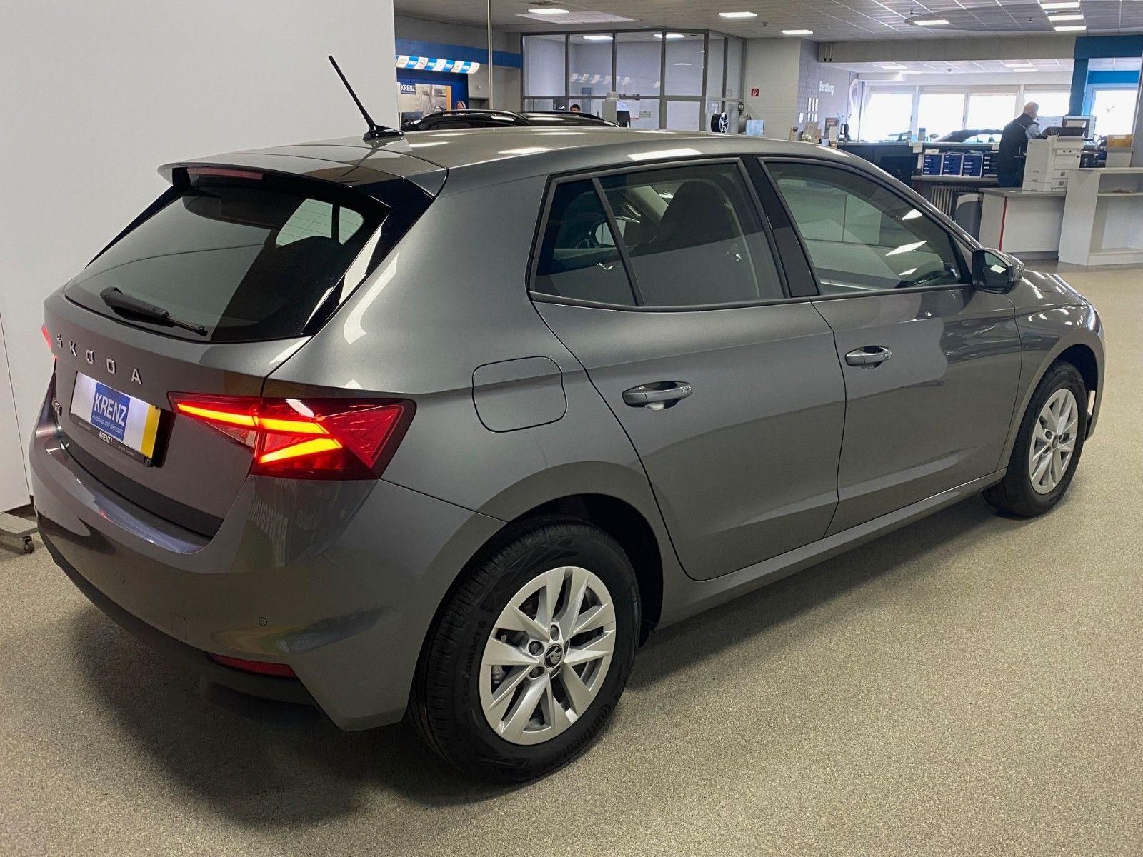 Fahrzeugabbildung SKODA Fabia 1.0l TSI Selection+KAMERA+KLIMATRONIC+ALU+