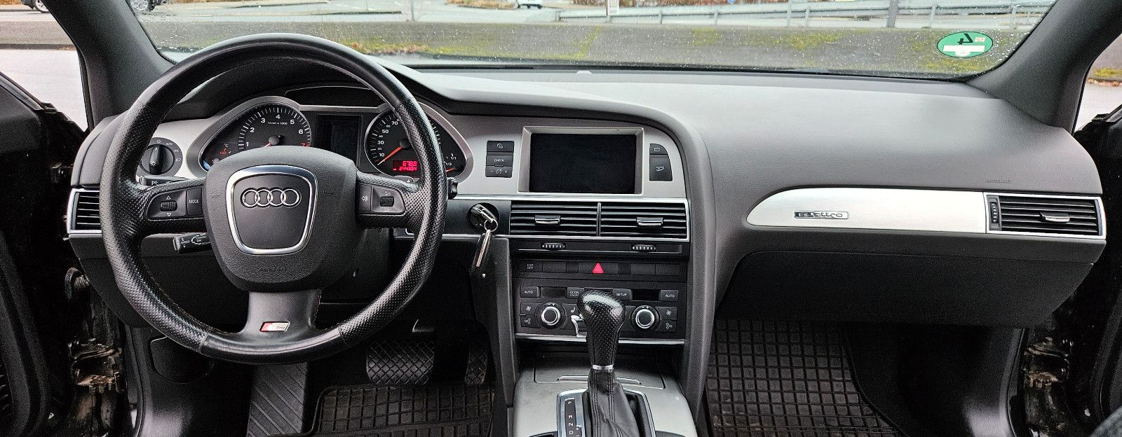 AUDI A6 Avant 4F 4.2 FSI quattro Milltek Sportauspuff