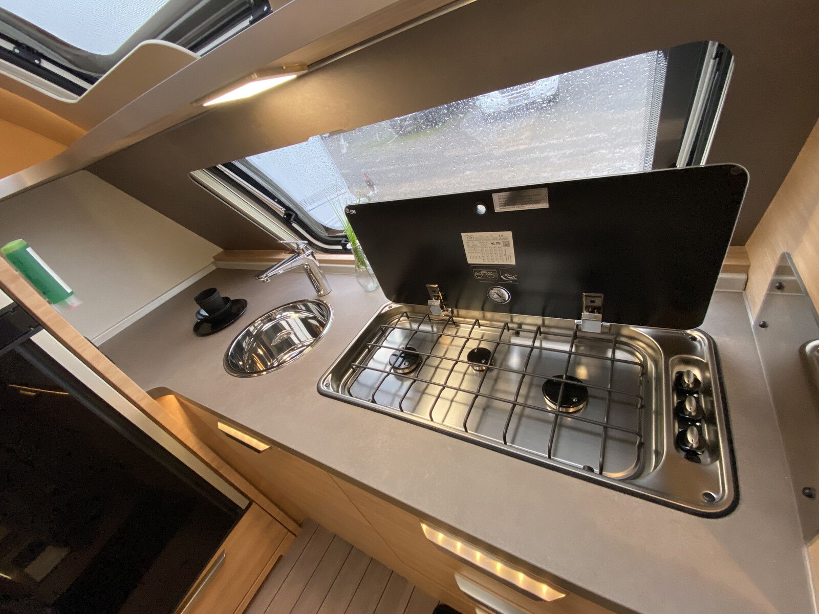 Fahrzeugabbildung Knaus Südwind 60 YEARS 650 PXB Modell 2025