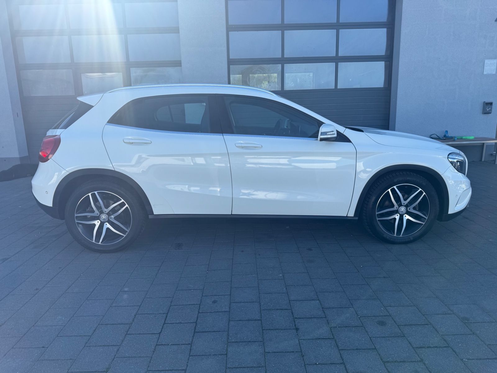 MERCEDES-BENZ GLA 200 GLA GLA 200 CDI / d
