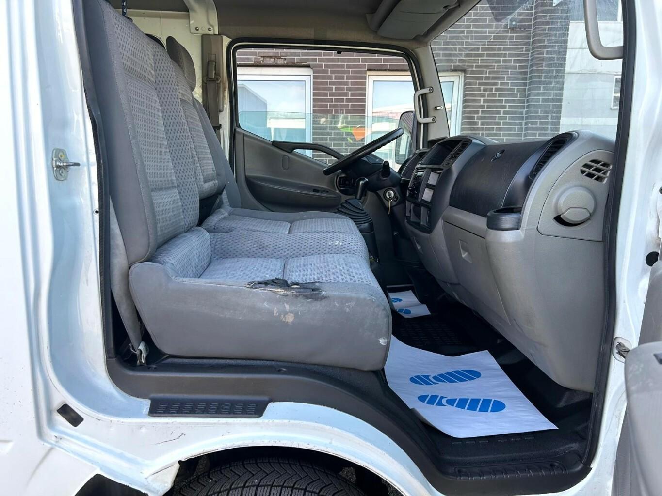 Nissan Cabstar 2007 — photo 21