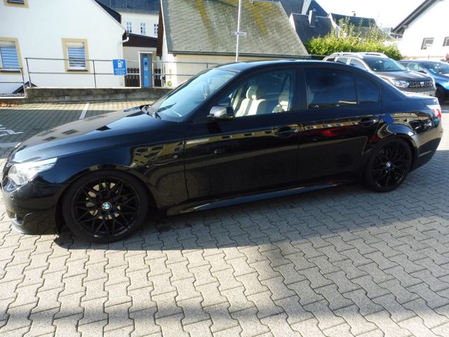 BMW BMW Lim. 530i Sportpaket