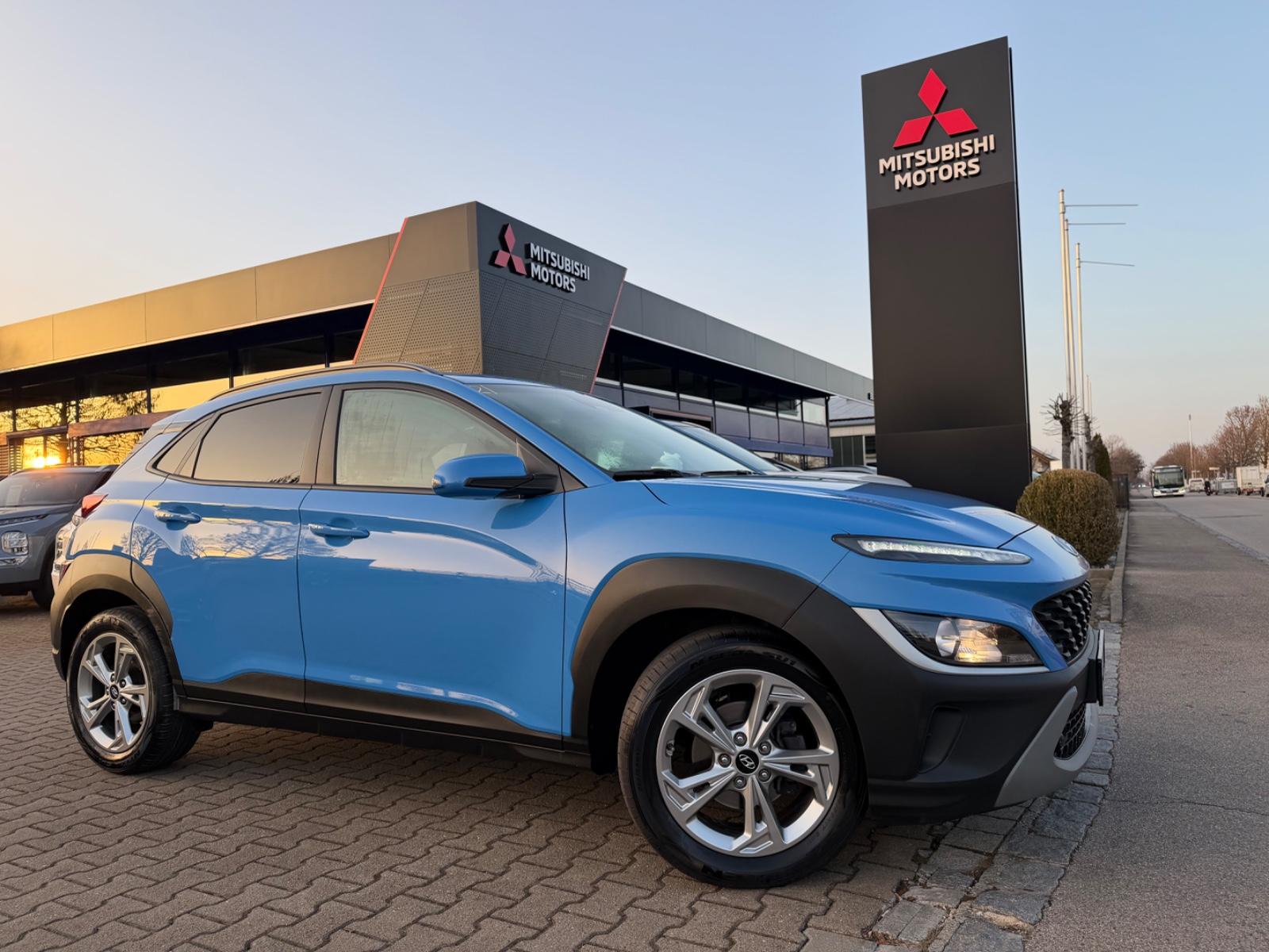 Hyundai KONA 1.0 T-GDI 1.0 MT * Navi*SHZ*LHZ*KlimaAT*17'