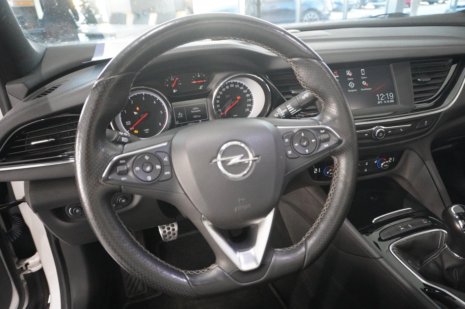 Fahrzeugabbildung Opel Insignia B GS 2.0D INNOV. NAVI/KAMERA/PANO./AHK