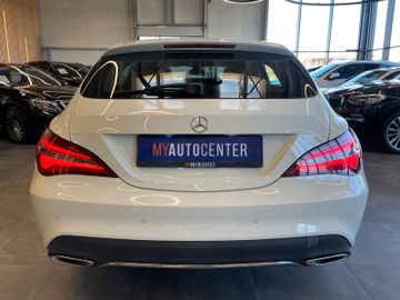Mercedes-Benz CLA 180 Shooting Brake *NAVI*PDC*TEMPOMAT*