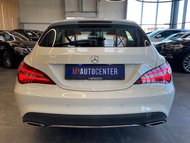 Mercedes-Benz CLA 180 Shooting Brake *NAVI*PDC*TEMPOMAT*