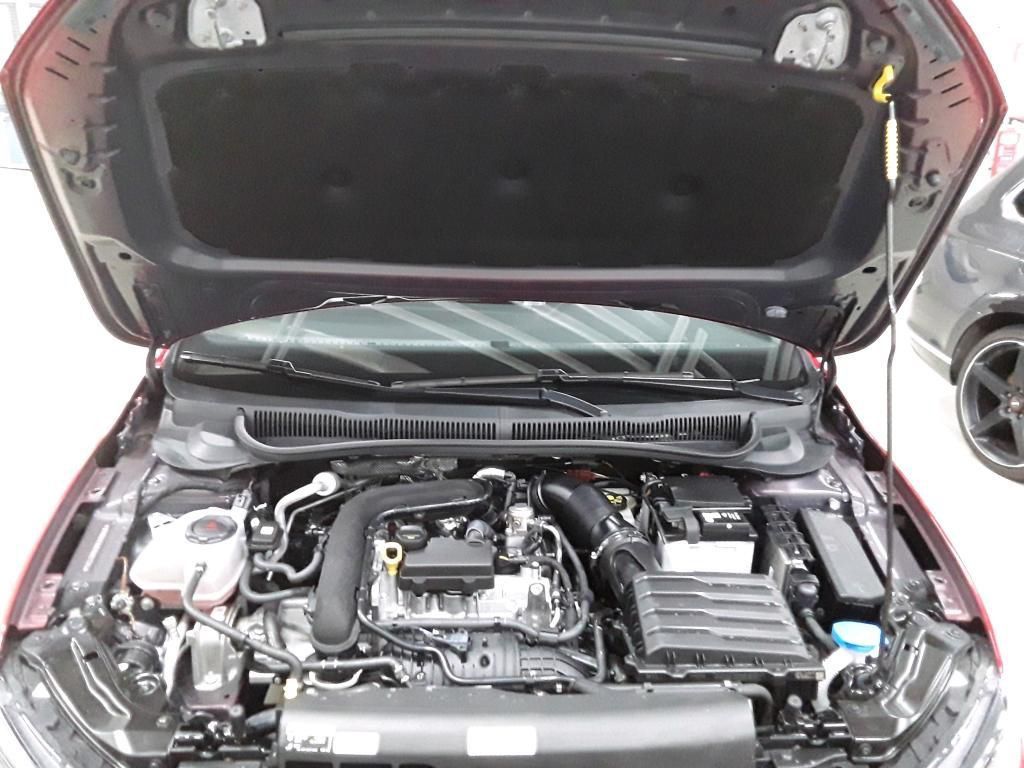 Volkswagen Polo R-Line 1.0 TSI 81kW 7-Gang DSG 4 Türen