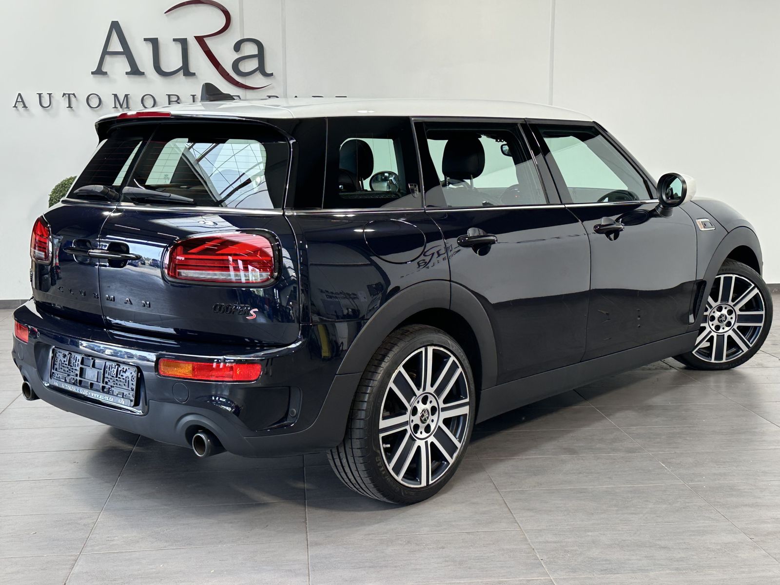 Fahrzeugabbildung MINI Cooper S Clubman Aut. NAV+LED+AHK+H&K+KAMERA+PP