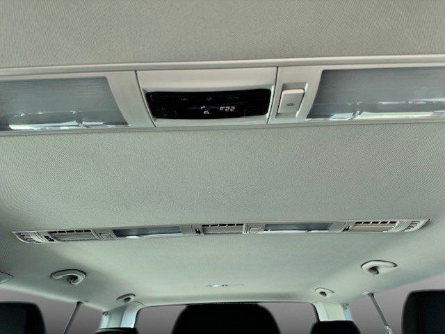 Volkswagen T6 Caravelle - Bild 12