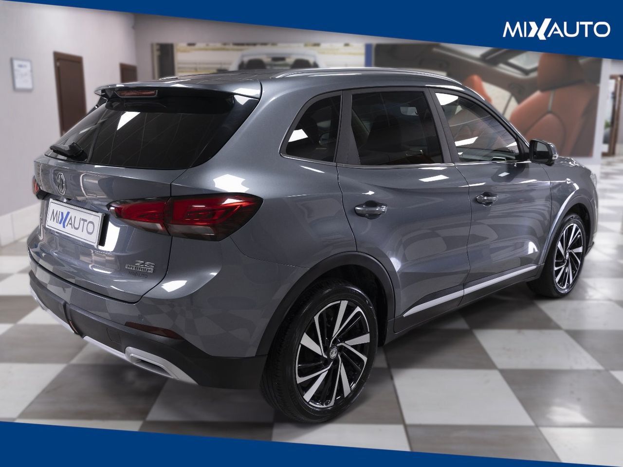 MG ZS