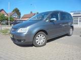 Volkswagen Touran Highline 2.0 FSI KLIMMAAUTOMATIK EURO-4 - Volkswagen Touran: Fsi