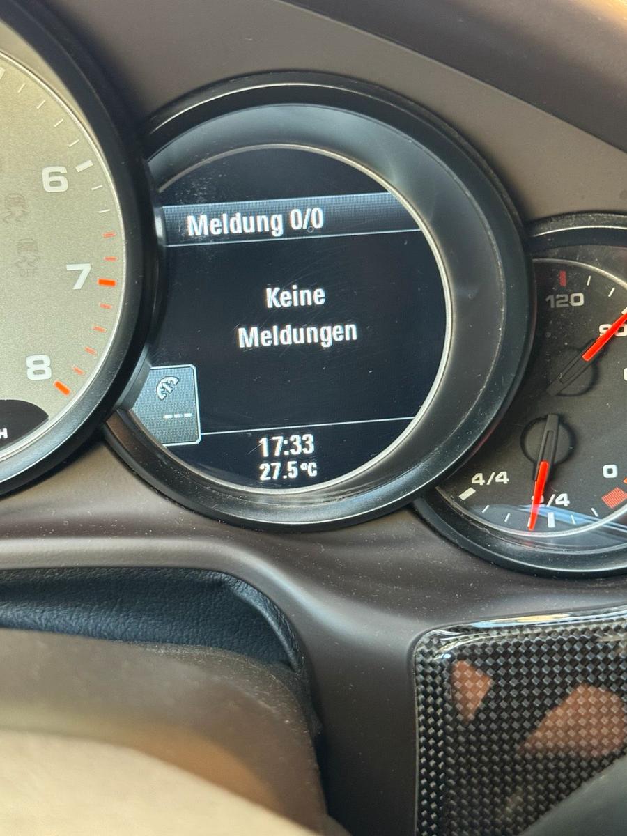 Porsche Panamera 4 S V8 400 PS PDK Sport Plus