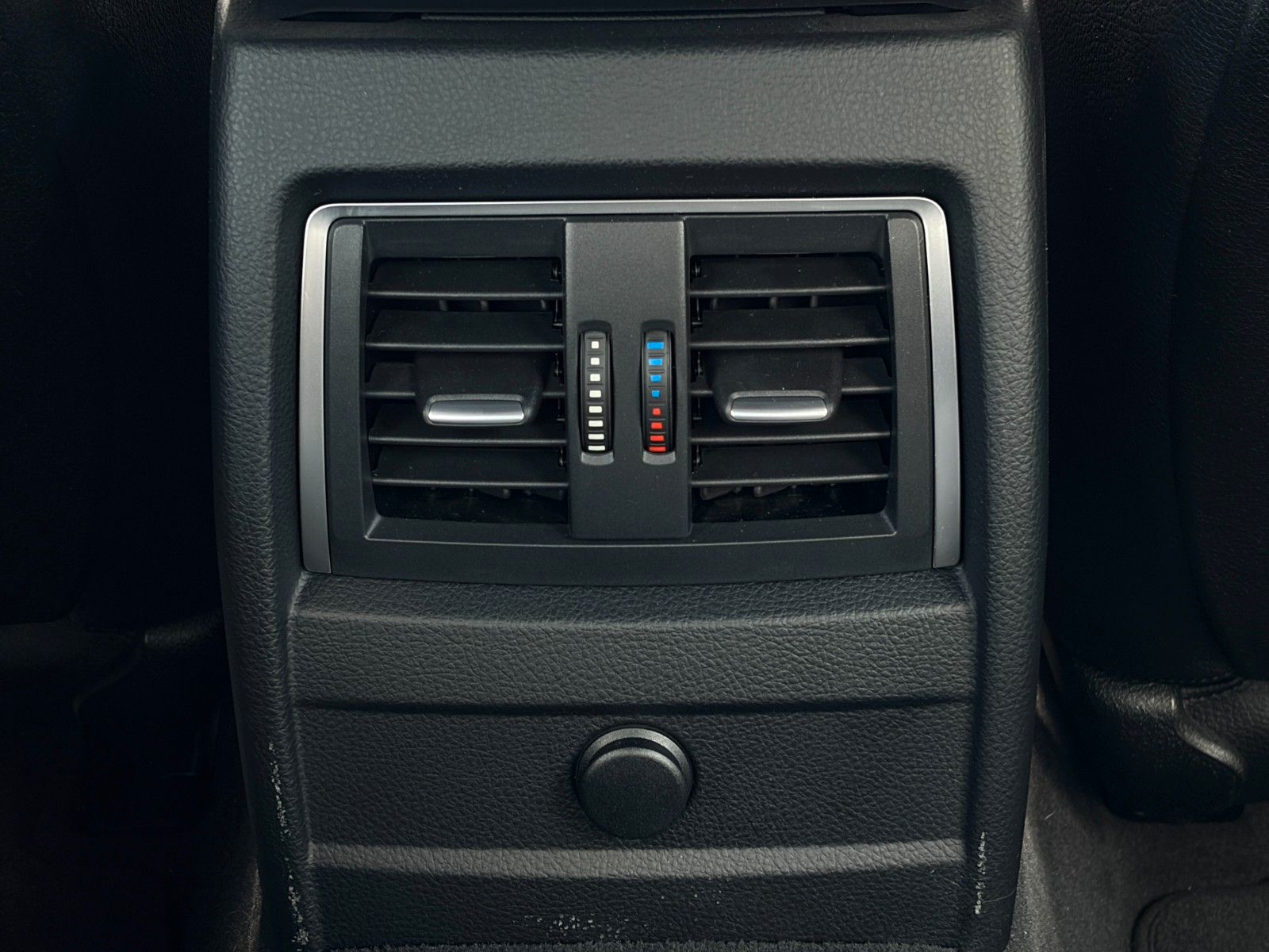 Fahrzeugabbildung BMW 420i  Coupe Sport Line Leder Tempomat HiFi SHZ