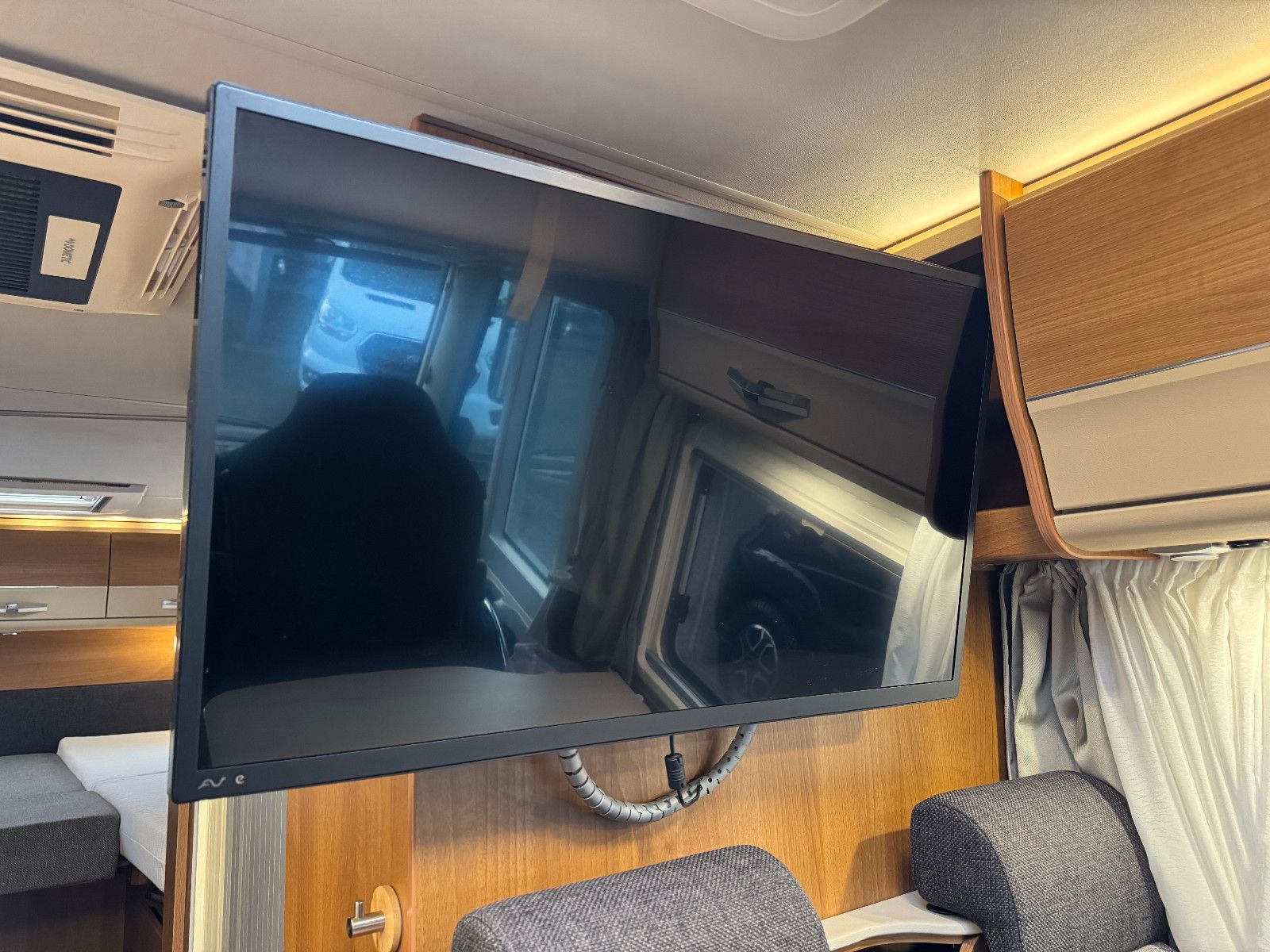 Fahrzeugabbildung Knaus Van I 650 MEG PLATINUM SELECTION SOLAR DACHKLIMA