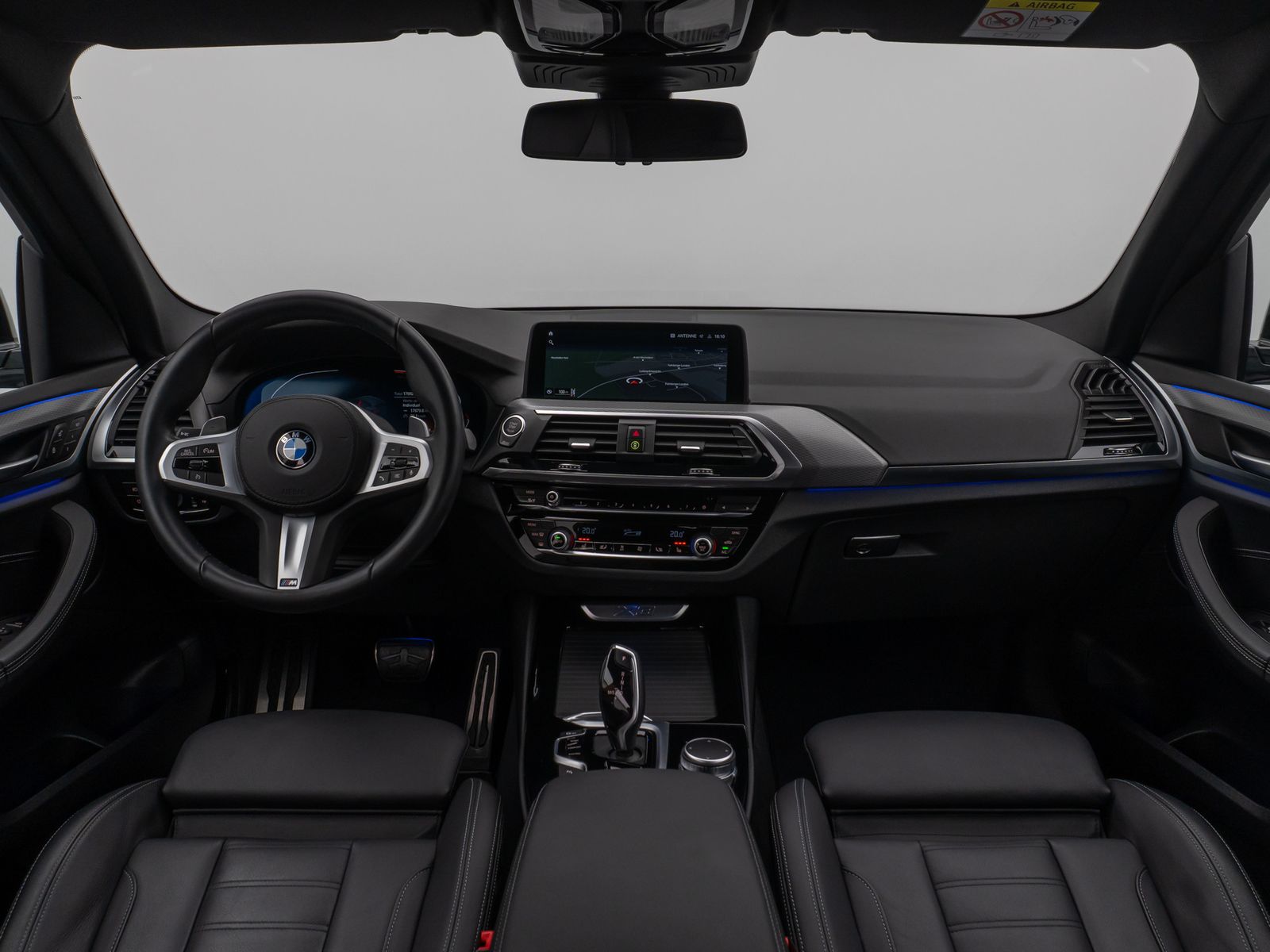 Fahrzeugabbildung BMW X3 xD20i M Sport 360°DAB Parkassist Alarm 19Zoll