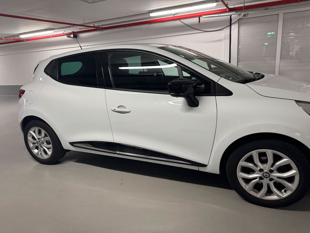 Image of Renault Clio