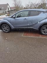 Toyota C-HR 2.0 Liter Hybrid - Toyota C-HR in Augsburg