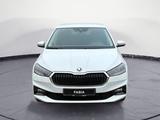 Skoda Fabia Essence 1,0 MPI  5-Gang-Schaltgetriebe - Skoda Fabia: Weiß