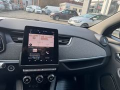 Fahrzeugabbildung ZOE Intens R135