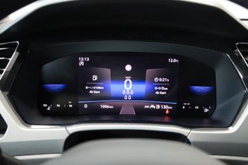 Volkswagen Touran 2.0 DSG R-Line 7-Sitze AHK Kamera
